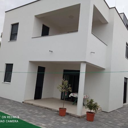 Apartman Franc S Vir Exterior photo
