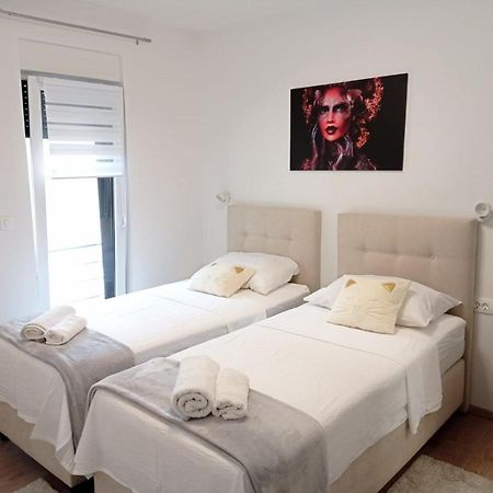 Apartman Franc S Vir Exterior photo