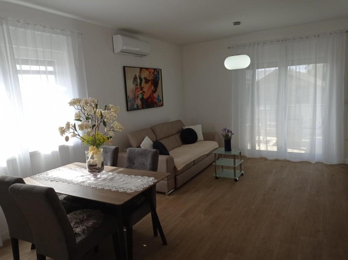 Apartman Franc S Vir Exterior photo